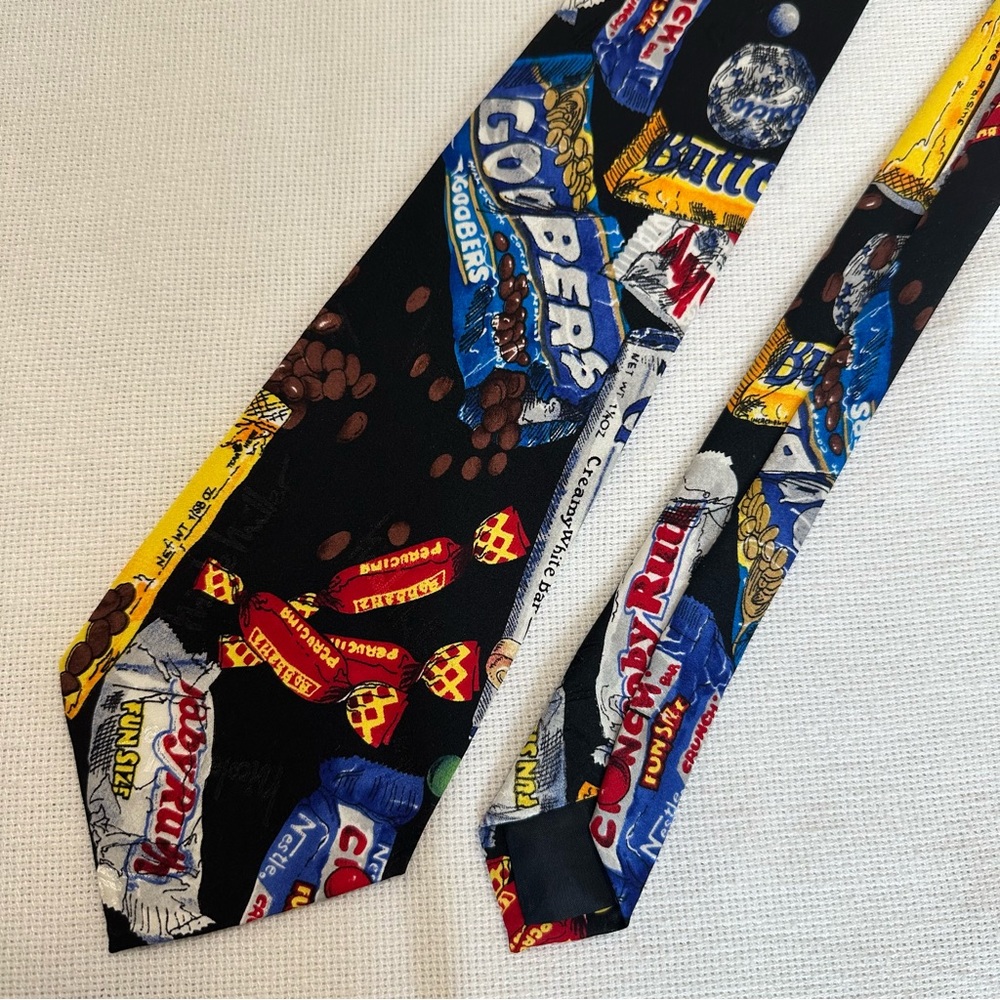 Nicole Miller 90s Vintage Novelty Candy Bar Silk Tie